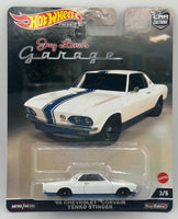 Hot Wheels Jay Leno's Garage '66 Chevrolet Corvair Yenko Stinger