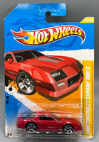 Hot Wheels 1985 Chevrolet Camaro IROC-Z