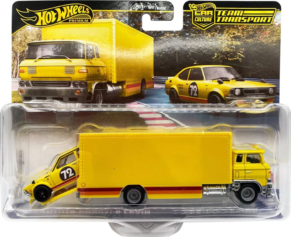 Hot Wheels Team Transport 1972 Toyota Corolla Levin & Sakura