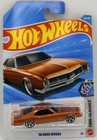 Hot Wheels '66 Buick Riviera
