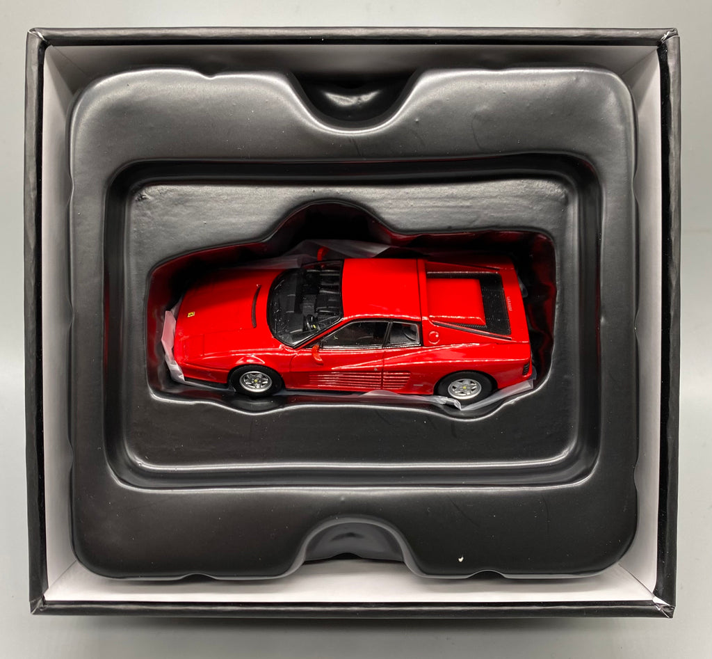 Tomica limited sales vintage ferrari testarossa