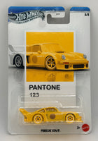 Hot Wheels Pantone Porsche 934.5
