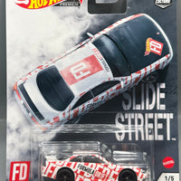 Hot Wheels Slide Street Nissan Silvia (S14)