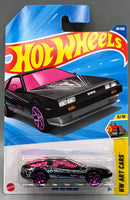 Hot Wheels DMC Delorean
