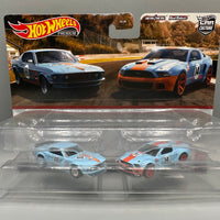 Hot Wheels 2 Pack 2014 Custom Mustang & 1969 Ford Mustang Boss 302