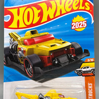 Hot Wheels Netflix Let's Race Haulerback