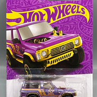Hot Wheels Pearl & Chrome Nissan Patrol Custom