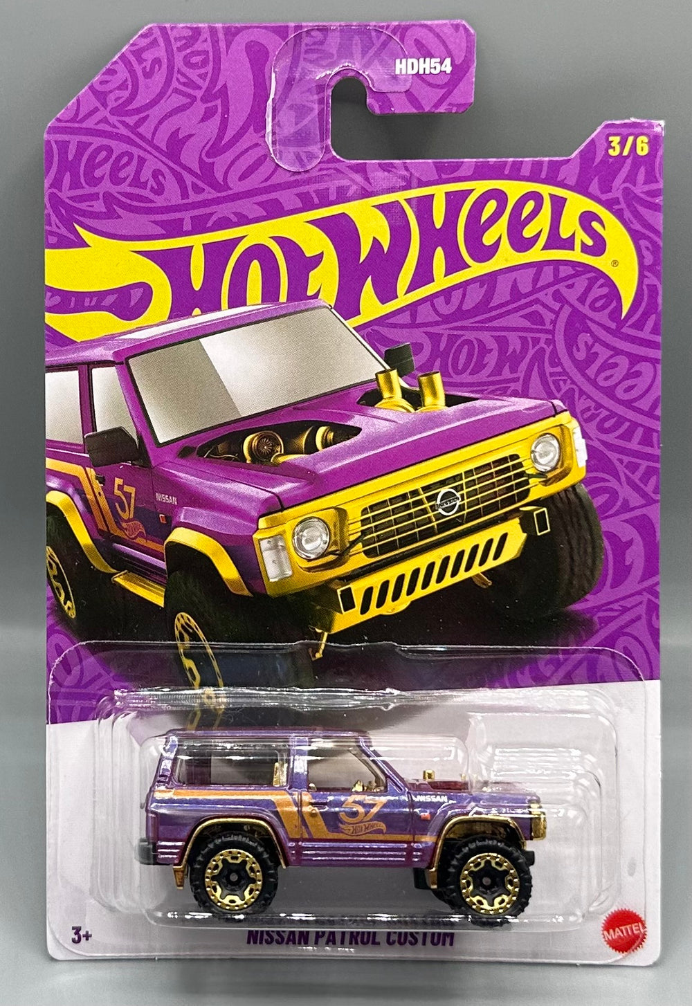 Hot Wheels Pearl & Chrome Nissan Patrol Custom