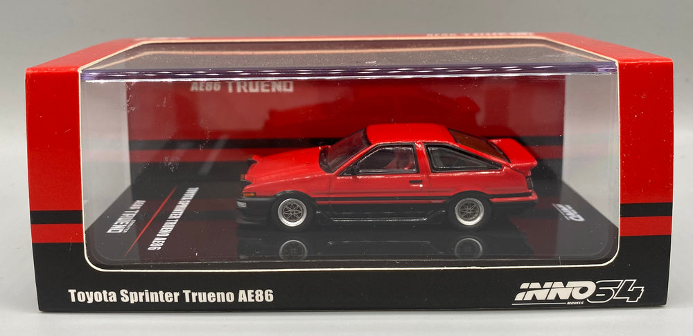 Inno64 Toyota Sprinter Trueno AE86