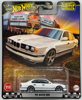 Hot Wheels Boulevard 1991 BMW M5
