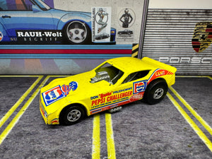 Hot Wheels Don "Snake" Prudhomme Pepsi Challenger Funny Car