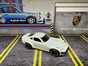 Hot Wheels Cars & Donuts Custom Datsun 240Z