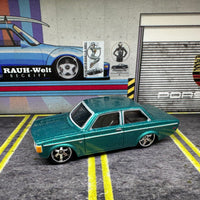 Hot Wheels Auto Strasse Volvo 142 GL