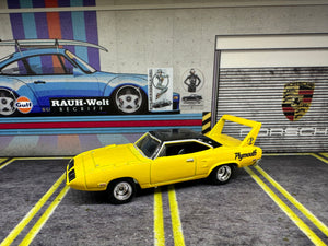 Hot Wheels Boulevard Plymouth Superbird