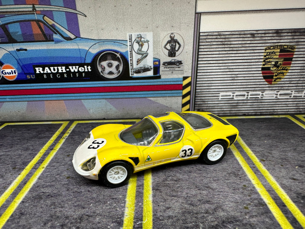 Hot Wheels Exotic Envy '69 Alfa Romeo 33 Stradale