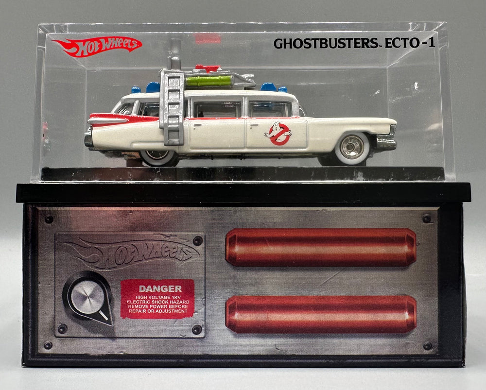 Hot Wheels SDCC Ghostbusters Ecto 1