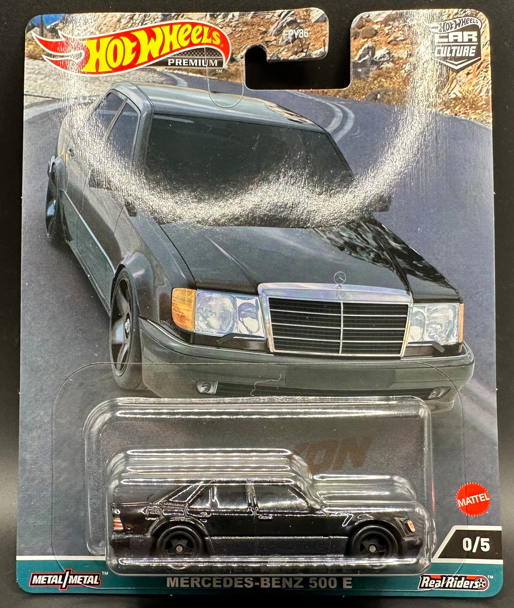 Hot Wheels Canyon Warriors Mercedes Benz 500 E Chase Car