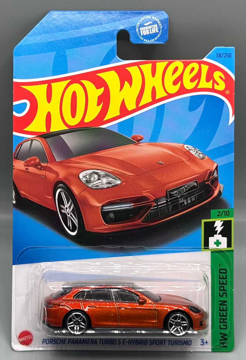 Hot Wheels Dollar General Store Exclusive Porsche Panamera Turbo S E-Hybrid Sport Turismo
