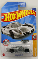 Hot Wheels Zamac Nissan R390 GT1
