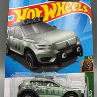Hot Wheels Volvo XC40 Recharge