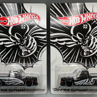 Hot Wheels Japan Convention 2024 '83 Chevrolet Silverado Left and Right Facing Pair