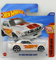 Hot Wheels '67 Ford Mustang Coupe
