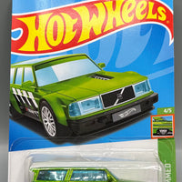 Hot Wheels Volvo 240 Drift Wagon