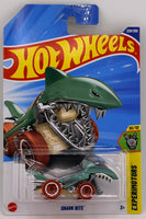 Hot Wheels Treasure Hunt Shark Bite
