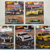 Hot Wheels Race Day Set Plus Chase Car