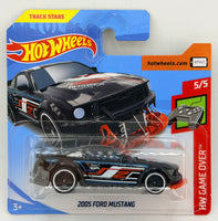Hot Wheels 2005 Ford Mustang
