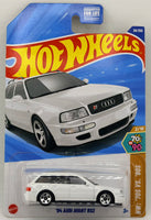 Hot Wheels '94 Audi Avant RS2
