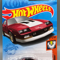 Hot Wheels '85 Chevrolet Camaro Iroc Z