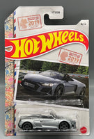 Hot Wheels World Racers 2019 Audi R8 Spyder
