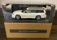 Ignition Model 1:18 Scale White Nissan Stagea 260RS (WGNC34) Pearl White
