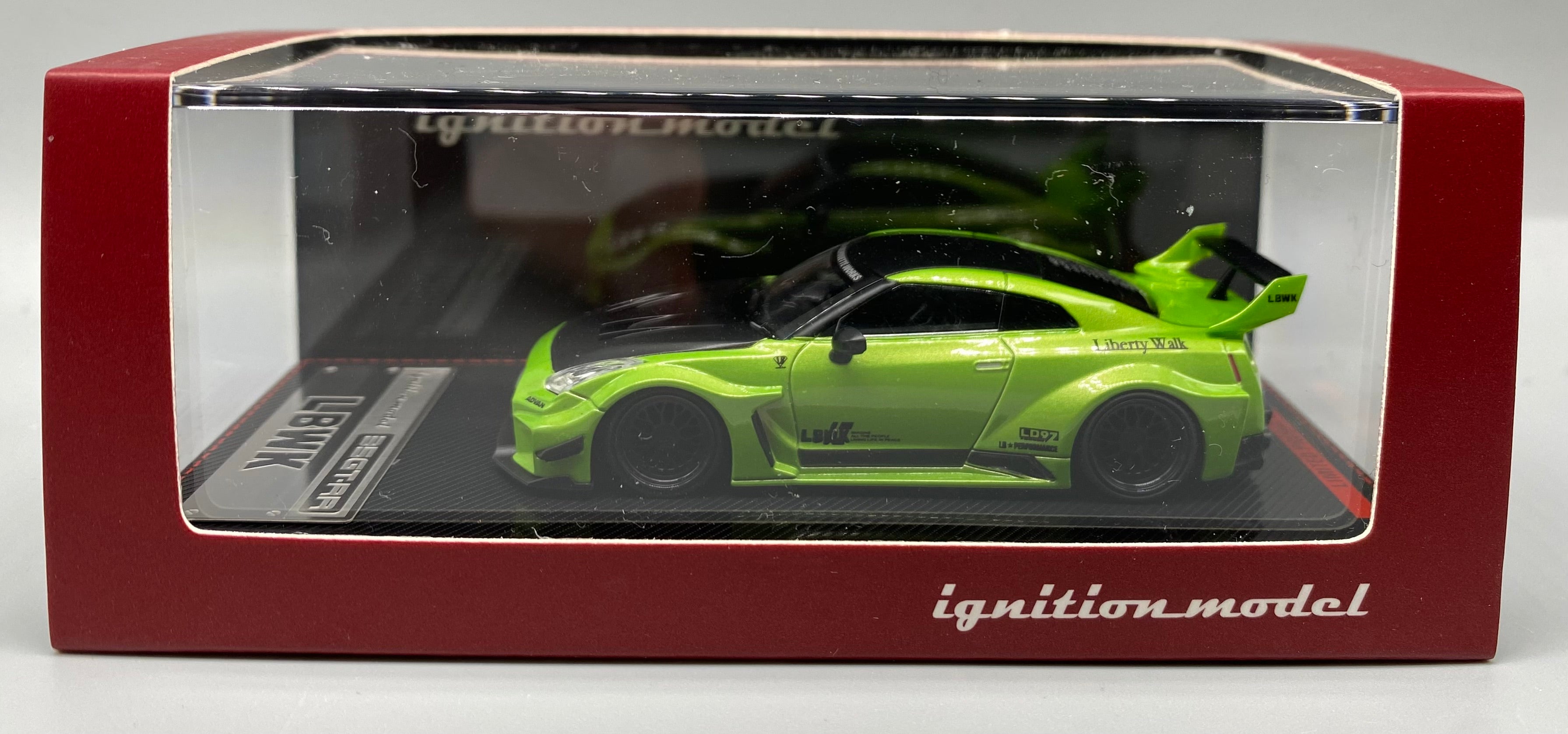 Ignition Model 1:64 Liberty Walk LB Works Nissan 35GT RR Green 