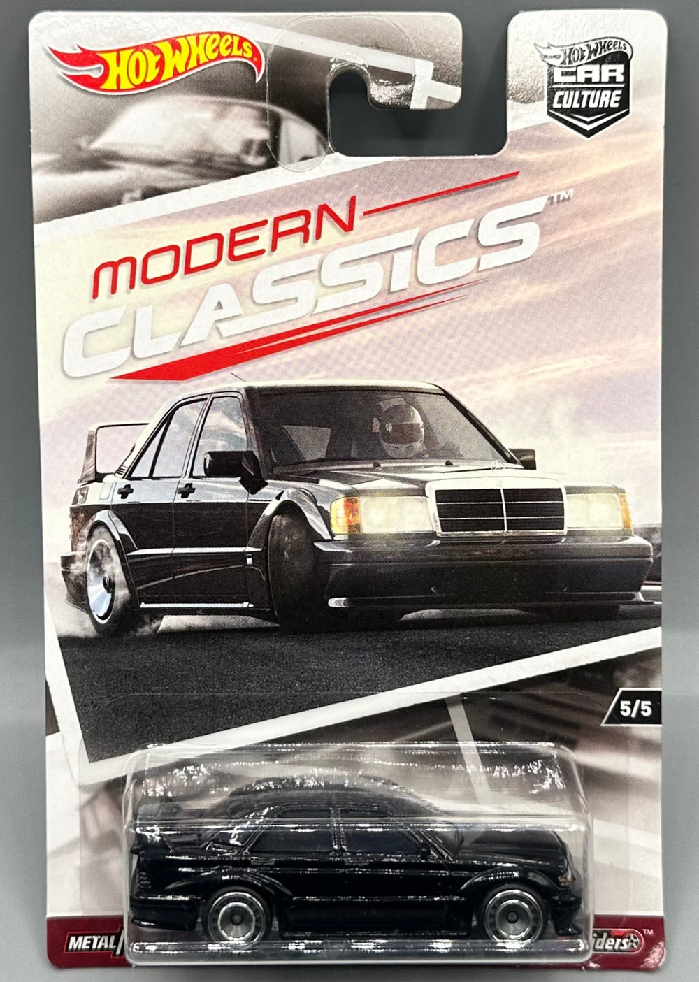 Hot Wheels Modern Classics Mercedes Benz 190E 2.6 16 EVO II