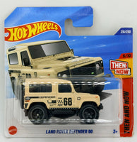 Hot Wheels Land Rover Defender 90
