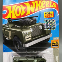 Hot Wheels Land Rover Series II Factory Sealed