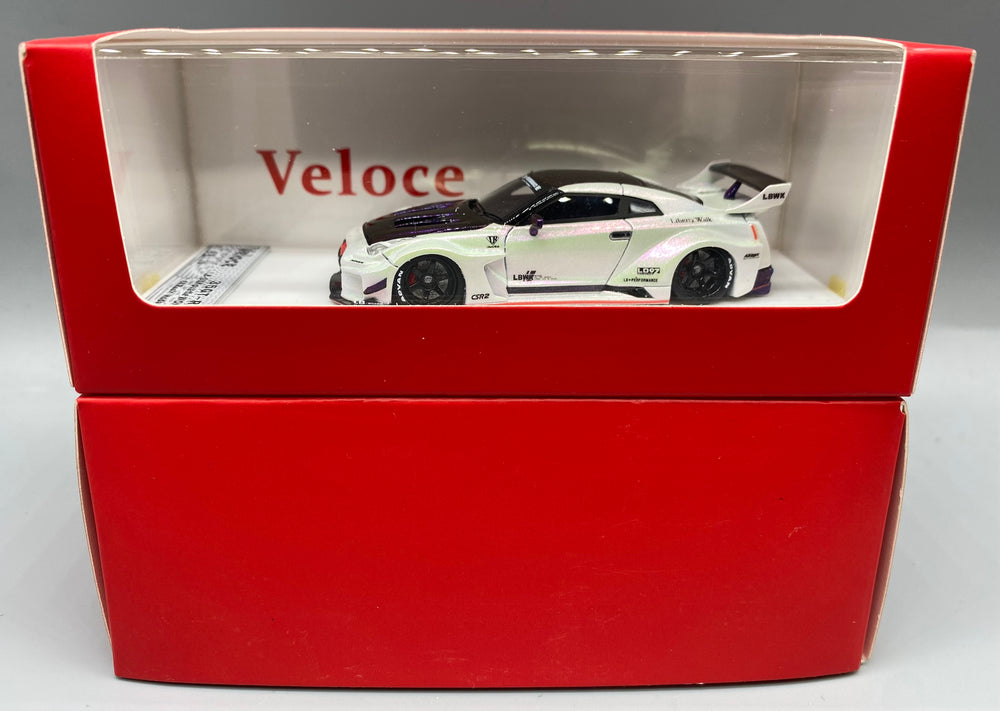 Veloce 1/64  Liberty Walk LB Silhouette Works Nissan 35GT-RR Resin Model (Chameleon Purple)