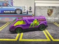 Hot Wheels Teenage Mutant Ninja Turtles Dream Van XGW
