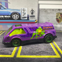 Hot Wheels Teenage Mutant Ninja Turtles Dream Van XGW