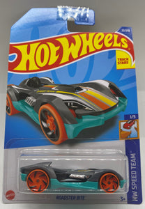 Hot Wheels Roadster Bite