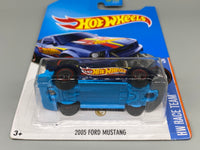 Hot Wheels Super Treasure Hunt 2005 Ford Mustang
